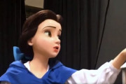 海外「東京ディズニーランドの美女と野獣のアニマトロニクスがすごすぎる！」→「すごい！ ほんとに生きてるみたい」「彼らはアニメを現実のものにしたんだ！」「相変わらず日本は先を行ってるな」