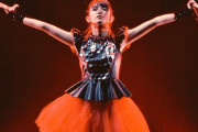 北米でBABYMETALのベストアルバムのCDとグッズがリリースされるぞ　【海外の反応】