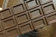 漬かりたくなるチョコレート製造工程を追いかけてみた！「あの場所の匂いが想像できますね」「チョコレートの滝はどこにあるの？」海外の反応