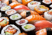 フィンランド人「日本人って毎日欠かさず寿司を食べてるの？」