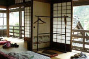 海外掲示板「この伝統的日本の古民家を見よ」　蚊が飛んでいる音が聞こえてきそうとの声も　海外の反応