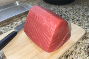 外国人「マグロの塊があるんだが刺し身以外で何を作るべき？」