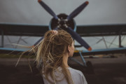 日本人が飛行機にシマエナガを持ち込んだ結果！CAさんが神対応すぎる！【タイ人の反応】