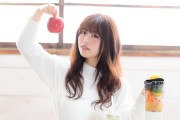 日本のレンタルなんもしない人が食べてる「謎のフルーツ」がタイにめっちゃあるやつだ！【タイ人の反応】