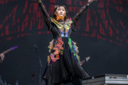 もうメンバー3人になったのに、どうしてBLACK BABYMETALを復活させないの？　【海外の反応】