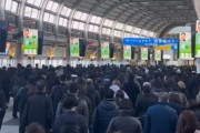 【海外の反応】日本の駅で朝の雰囲気を味わう　海外の反応「大きな蟻にすぎない、日本のこのような所が大好き」