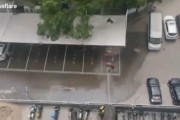チャイナボカン！充電中の電気自動車が突然爆発