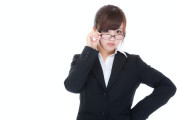 日本人が「一瞬メガネに見える棒」でボケまくった結果！【台湾人の反応】