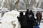スペイン人「数十年ぶりの大雪？よっしゃ遊ぶぞおおおお！」