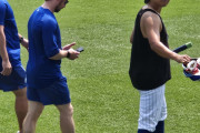海外の反応     今永昇太「アイスラテのファン」にグラウンドからアイコンタクト！（小ネタ）