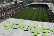 【海外】ロンドンのサッカーチームが「牛肉バーガー」から「持続可能な鹿肉バーガー」に切り替え！ファン大満足の理由とは？