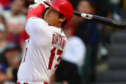 【海外の反応】大谷翔平が自援護となる同点17号2ラン！「オールスターまで20本＆100奪三振の可能性ｗ」