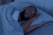 【海外】短眠症って何？悪いことなの？サクッと寝てサクッと起きる生活！