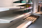 ドイツ人「おい、俺達のスーパーでも買いだめ品薄が始まってるんだが…」