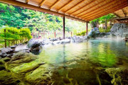 海外「数え切れないほどの〇〇が・・・」創立1300年以上！世界最古のホテルは日本の52代に渡る家族経営だった！