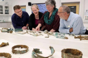 【海外】「イギリスで発見された800点の鉄器時代の遺物！謎に包まれた焼かれ埋められた宝物とは？」