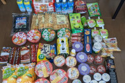 【外国人】「新型コロナ感染後に東京都から無料で受け取った食料を紹介する」→「うちの国とは大違いだ」「日本が羨ましすぎる！」