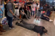 韓国人「任天堂のゲームメトロイド新作サプライズ発表で大変なことになった米国をご覧くださいｗｗｗｗｗｗ」