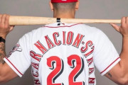 【海外の反応】MLB史上最も名前が長い選手のユニフォーム【27文字】