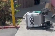 海外「自己中心的社会。アメリカで無人配達ロボットが決して成功しない理由がこちら」