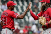 逆なおエ！打者大谷が1イニング2アウト含む4タコ！エンゼルスが昨季王者に圧勝！（海外の反応）
