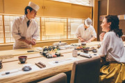 「日本の高級寿司店も香水を禁止してる」日本の香水マナーが世界のレストランに影響を与え始める｜海外の反応　