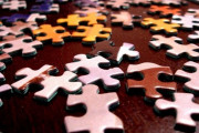 「ジグソーパズルの最後の1ピースが完成した…だけどスッキリできない！」困惑するしかない状況