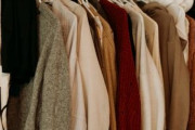 東京のミニマリスト男性が提案する「私服の制服化」とは？「シンプルライフに憧れる！」「奥さんのワードローブも観たい！」海外の反応