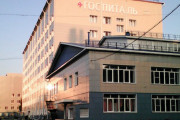【あっ...】新型コロナ患者受け入れを断ったロシアの一流医師、会談中に病院の窓から謎の転落で重体に