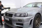 【海外の反応】R34スカイラインGT-Rの磨き動画はセラピー効果がある！