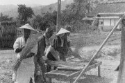 韓国人の反応「日本の19世紀　農村の風景に　大違いだとコメントが多数」