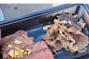 【画像あり】韓国人「日本で開かれた日本の『肉祭り』がマジでヤバイ‥（ﾌﾞﾙﾌﾞﾙ」→「肉の食べ方を知ってるのかな？」　韓国の反応