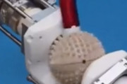 海外「非常にエレガントな発明だ！実用的な応用が期待できます」日本人研究者の画期的な発明（海外の反応）