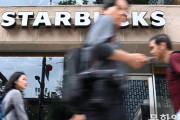 売上減のスタバが全会員に無料クーポン、韓国では不買論争の一方で「結局行く」の声も