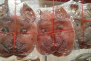 【海外の反応】中国のスーパーでは豚の顔が売られている　海外の反応「ハロウィンの仮面、食べようと思えば何でも食べられる」