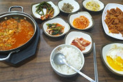 【画像あり】韓国人「これが本場韓国の焼肉定食だ！しかも630円でこの豪華さ！おまけにご飯のお代わり無料」　韓国の反応
