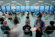日本政府、ファイザー1億2000万回分合意…全国民ブースターショット分確保＝韓国の反応