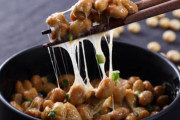 【海外の反応】日本の食べ物で一番まずかったものは何？「納豆」