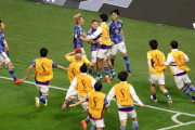 【W杯】日本、ドイツ相手に2-1の逆転勝利！！ 海外「一体何が起きたんだ！！ ワオ！！」「後半の逆転劇はマジですごかった！！」「日本人じゃないけど、すごく誇りに思う！！！！」