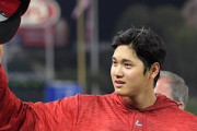 韓国人「大谷翔平がグラウンドに落ちているゴミを拾う理由」