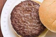外国人「4つの具材でハンバーガーを美味くしろって言われたらどうする？」