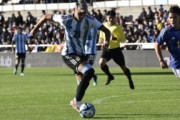 外国人「日本は本当に強い」U22日本代表、強豪アルゼンチンに5発大勝！鈴木唯人が2得点！アルゼンチン人から怒りの声！【海外の反応】 　