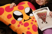 子供のお絵かきをぬいぐるみにするアメリカの企業、素敵すぎると話題に