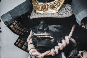 海外『実戦でも使われてたって本当？』カマキリを乗せた江戸時代の兜に世界が驚愕