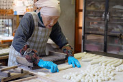 外国人「95歳の団子職人の日本人おばあちゃんが大好きになった！！！」