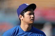 大谷翔平におんぶにだっこ状態のドジャースを表したミーム画像←「今夜決める」（海外の反応）