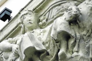 スペインで歴史的建造物の装飾彫刻が修復→ やっぱり目も当てられないような大失敗になりましたｗｗｗｗｗ