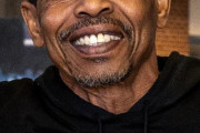 【身長160cmでNBA14年】海外「スペースジャムの人だ」→「いやただの伝説だろ」