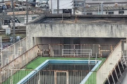 外国人「日本のホテルに泊まったら地獄みたいなプールが見える…」