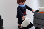 「客室乗務員だけど1日のスケジュールを表にしてみたら…割に合わない仕事だと思う」